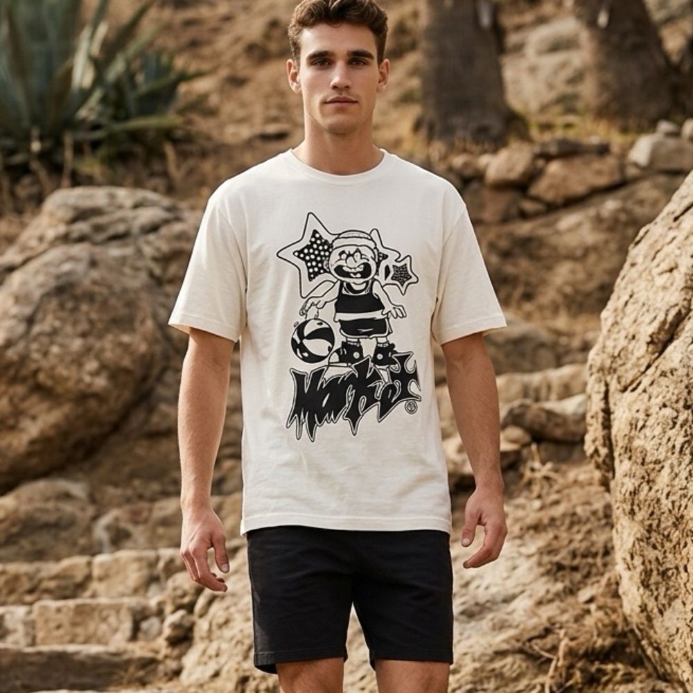 NWOT Market Unisex White and Black Short Sleeve Graphic Cartoon Tee Shirt Size L